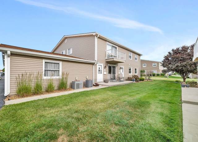 Property at 7926 164th Pl #7926, Tinley Park, IL 60477, 2 beds, 1 bath
