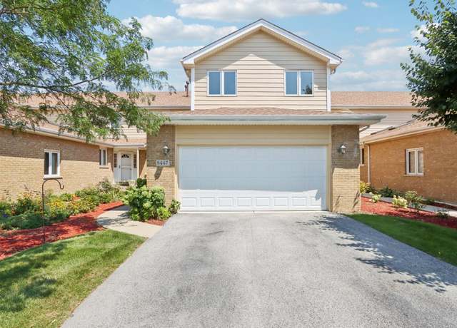 Property at 8447 Dunmore Dr, Tinley Park, IL 60487, 3 beds, 3.5 baths