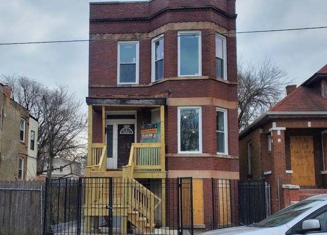 Property at 5723 S Laflin St, Chicago, IL 60636, 9 beds, 3 baths