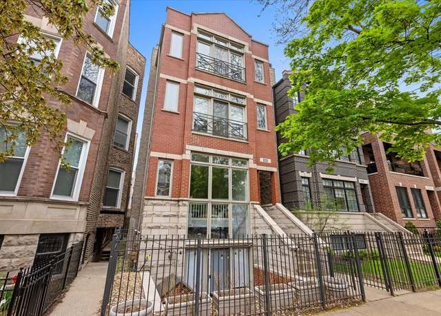 Property at 3233 N Racine Ave #3, Chicago, IL 60657, 2 beds, 2 baths