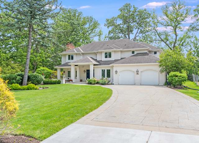 Property at 1000 E Porter Ave, Naperville, IL 60540, 5 beds, 5.5 baths