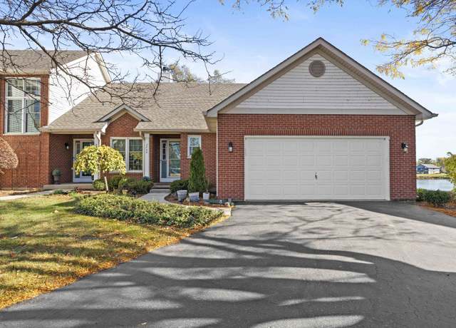Property at 2708 Lake Shore Dr #1, Joliet, IL 60431, 3 beds, 2.5 baths
