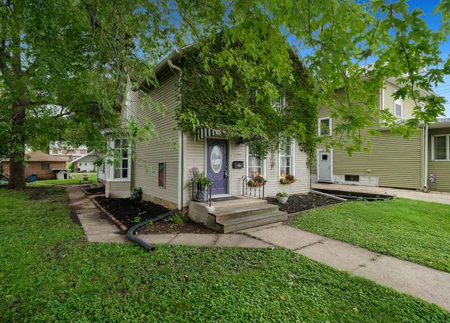 Property at 109 S 6th Ave, Sterling, IL 61081, 3 beds, 1 bath