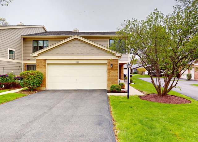 Property at 1322 Downs Pkwy, Libertyville, IL 60048, 3 beds, 2.5 baths