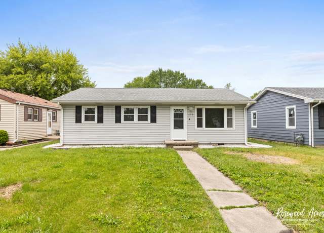 Property at 159 N Jefferson Ave, Bradley, IL 60915, 4 beds, 2 baths