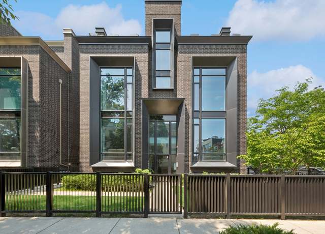 Property at 2756 N Magnolia Ave, Chicago, IL 60614, 3 beds, 2.5 baths