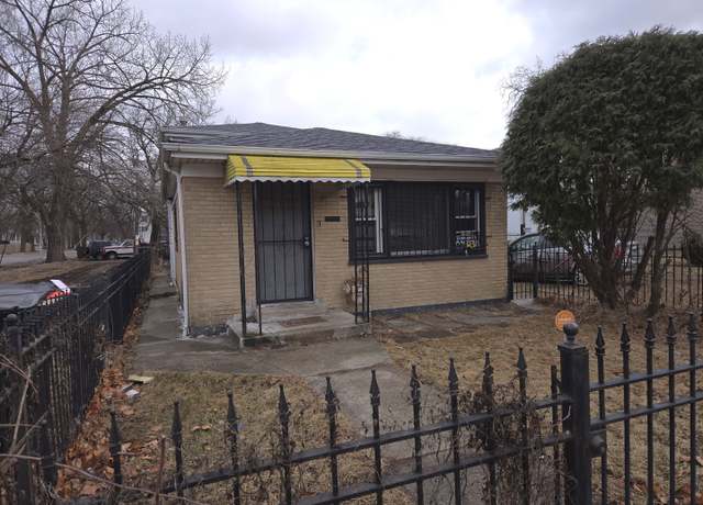 Property at 5703 S Aberdeen St, Chicago, IL 60621, 5 beds, 1.5 baths