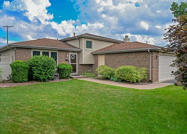 Property at 3931 151st Ct, Midlothian, IL 60445, 3 beds, 2 baths