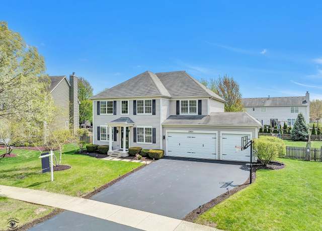 Property at 13905 Trillium Ln, Plainfield, IL 60544, 4 beds, 3.5 baths
