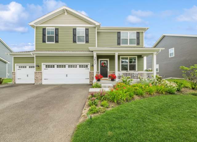Property at 3633 Ancient Oak Dr, Elgin, IL 60124, 4 beds, 2.5 baths