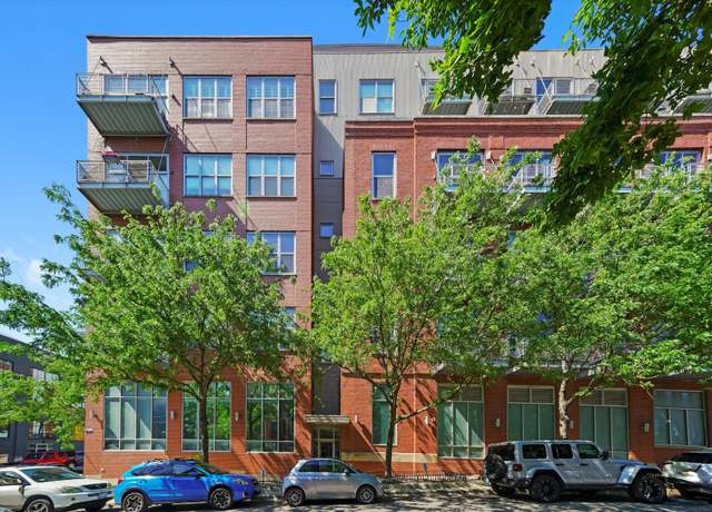 Property at 824 W Superior St #303, Chicago, IL 60642, 1 bed, 1 bath
