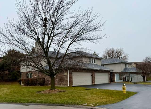 Property at 8966 Dublin St, Orland Park, IL 60462, 2 beds, 2 baths