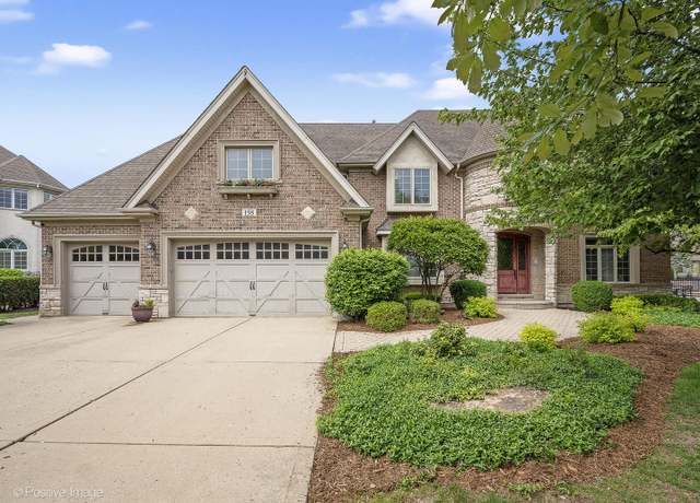 Property at 158 Los Lagos Dr, Bloomingdale, IL 60108, 5 beds, 5 baths