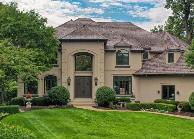 Property at 203 Settlers Ct, Naperville, IL 60565, 4 beds, 4.5 baths