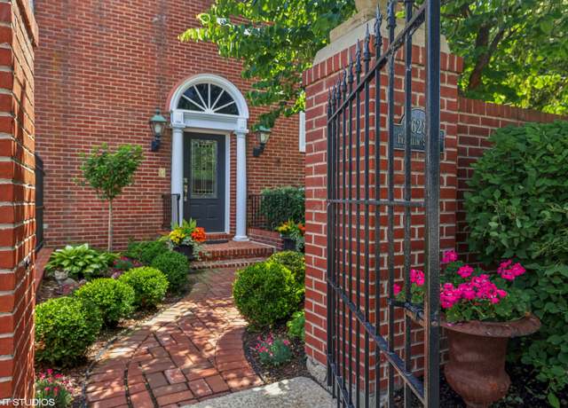 Property at 628 Franklin St, Geneva, IL 60134, 3 beds, 3.5 baths