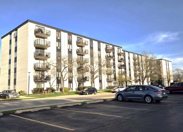 Property at 9701 N Dee Rd Unit 2G, Niles, IL 60714, 1 bed, 1 bath