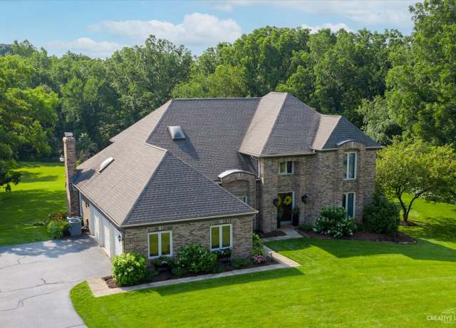 Property at 23 Colony Ct, Yorkville, IL 60560, 5 beds, 4 baths