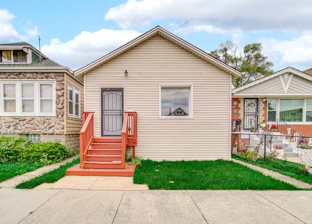 Property at 7245 S Honore St, Chicago, IL 60636, 2 beds, 1 bath