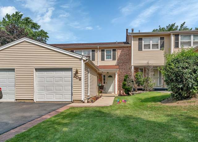 Property at 208 Porter Ln #208, Bolingbrook, IL 60440, 4 beds, 2.5 baths