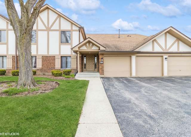 Property at 920 Surrey Dr Unit 1A, Schaumburg, IL 60193, 2 beds, 2 baths