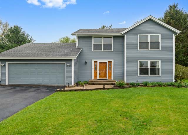 Property at 4401 Windsor Ct, Loves Park, IL 61111, 3 beds, 2.5 baths
