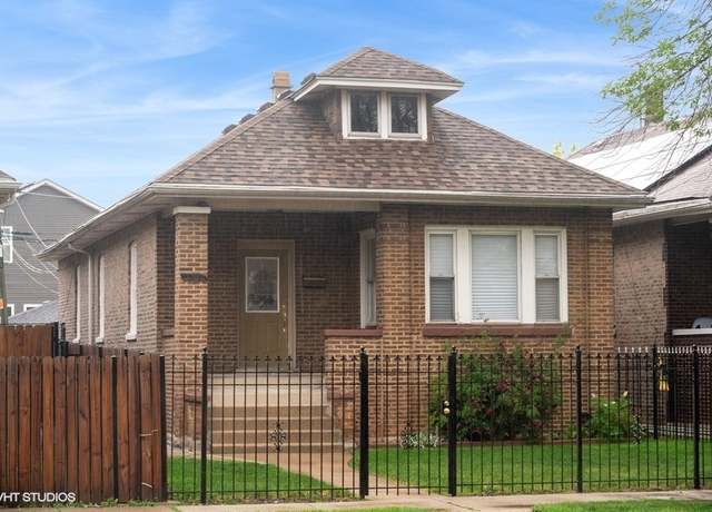Property at 1504 N Central Ave, Chicago, IL 60651, 3 beds, 1 bath
