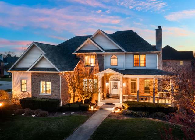 Property at 16026 Hometown Dr, Plainfield, IL 60586, 4 beds, 2.5 baths