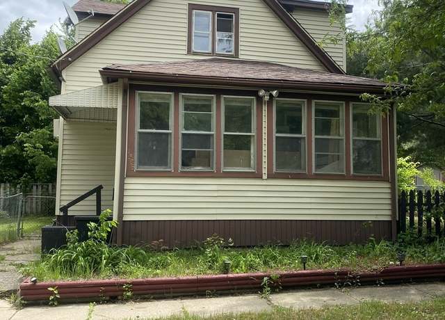 Property at 1306 Magnolia St, Rockford, IL 61104, 3 beds, 1.5 baths
