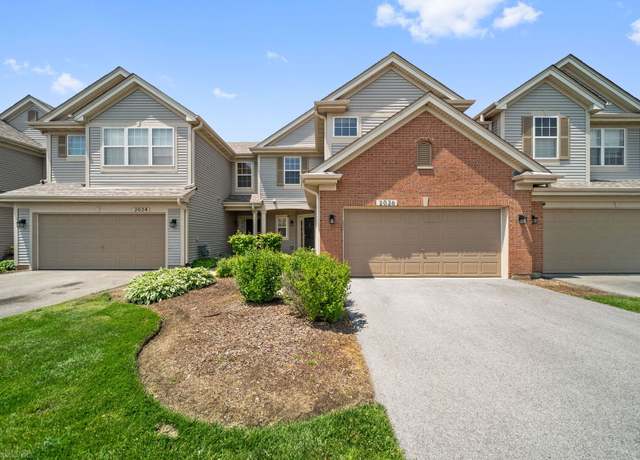 Property at 2026 Juniper Ct, Glendale Heights, IL 60139, 2 beds, 2.5 baths
