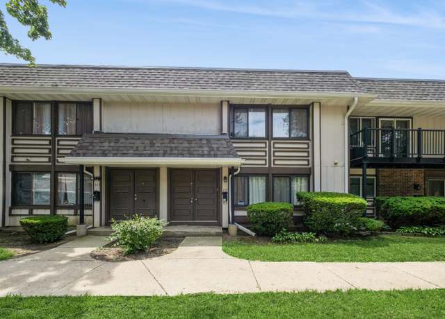 Property at 1117 Court B Ct, Hanover Park, IL 60133, 3 beds, 2.5 baths