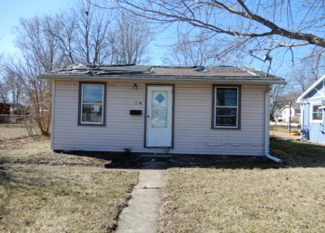 Property at 189 N Lasalle Ave, Bradley, IL 60915, 2 beds, 1 bath