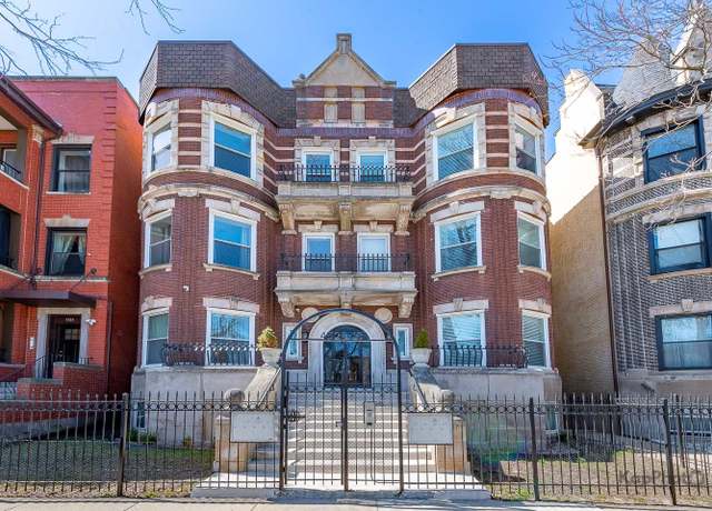 Property at 4520 S King Dr Unit 4B, Chicago, IL 60653, 3 beds, 2.5 baths