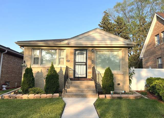 Property at 1023 Rice Ave, Bellwood, IL 60104, 3 beds, 1 bath
