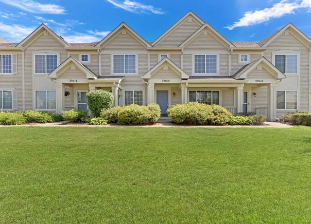 Property at 39616 N Warren Ln, Beach Park, IL 60083, 3 beds, 2.5 baths