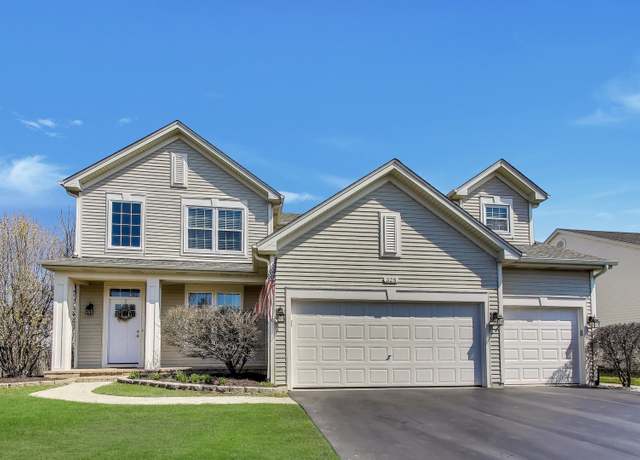 Property at 325 Tanager Ln, Lindenhurst, IL 60046, 4 beds, 2.5 baths
