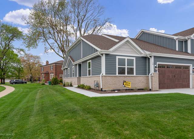 Property at 41 Steeple Bend Ln, Evergreen Park, IL 60805, 2 beds, 2 baths