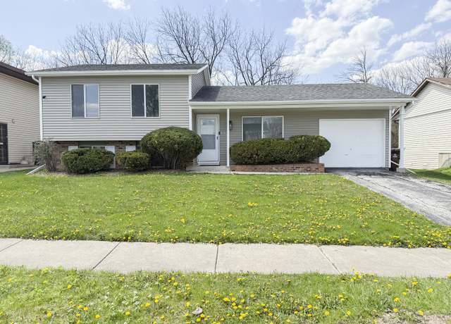 Property at 18200 Fountainbleau Dr, Hazel Crest, IL 60429, 3 beds, 2 baths