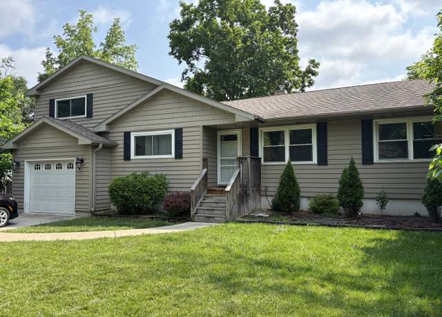 Property at 217 Delcy Dr, Dekalb, IL 60115, 3 beds, 1.5 baths