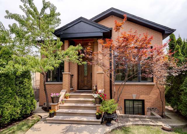 Property at 6033 N Jersey Ave, Chicago, IL 60659, 4 beds, 3.5 baths