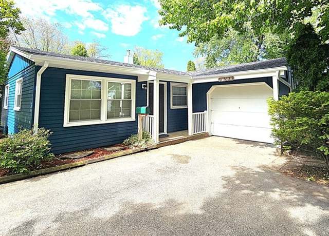 Property at 36586 N Traer Ter, Gurnee, IL 60031, 3 beds, 1.5 baths