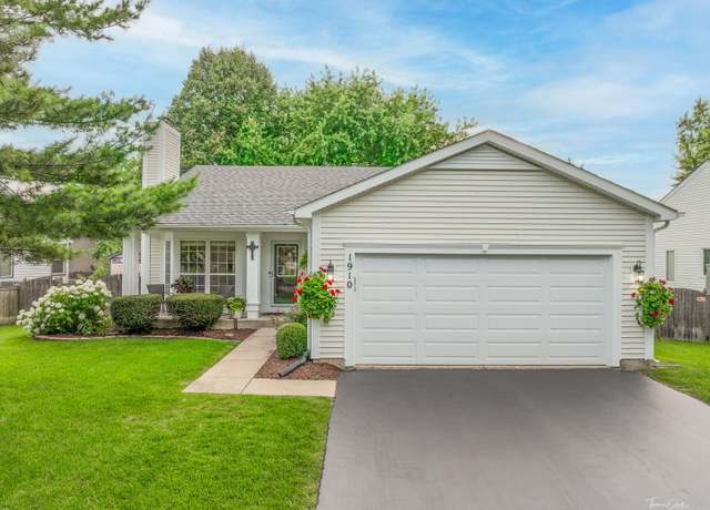 Property at 1910 Baldwin Way, Bolingbrook, IL 60490, 5 beds, 3 baths
