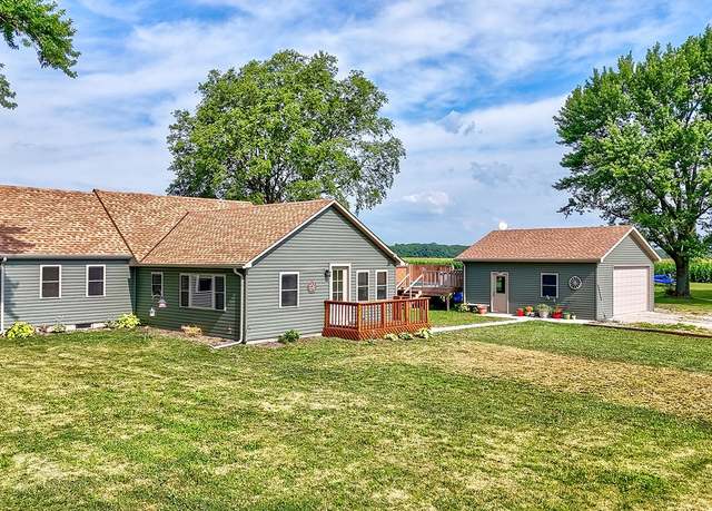 Property at 8965 S Holm Rd, Dwight, IL 60420, 3 beds, 2 baths
