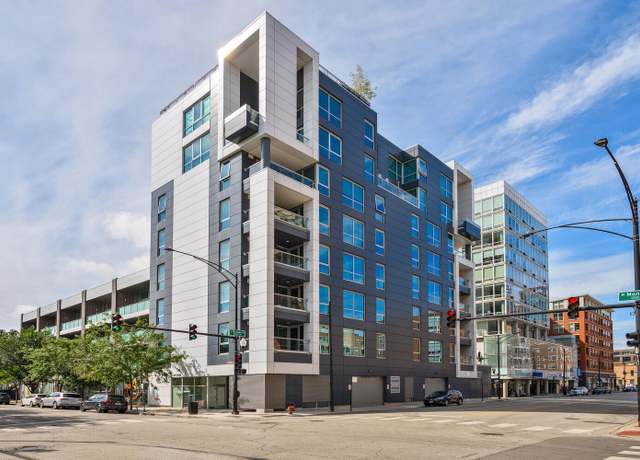Property at 1000 W Monroe St #502, Chicago, IL 60607, 3 beds, 2.5 baths