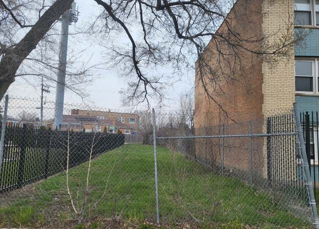 Property at 408 E 107th St, Chicago, IL 60628