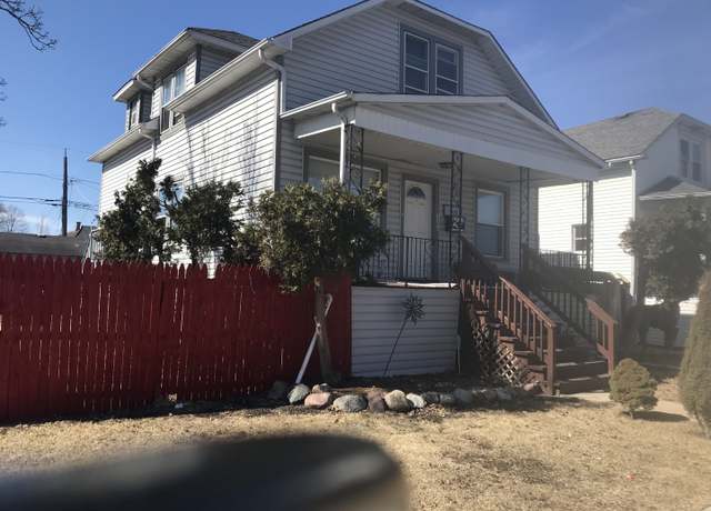 Property at 3500 N Nagle Ave, Chicago, IL 60634, 4 beds, 3 baths