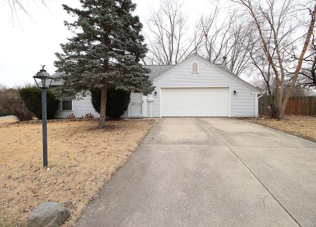 Property at 52 Ingleshire Rd, Montgomery, IL 60538, 3 beds, 2 baths
