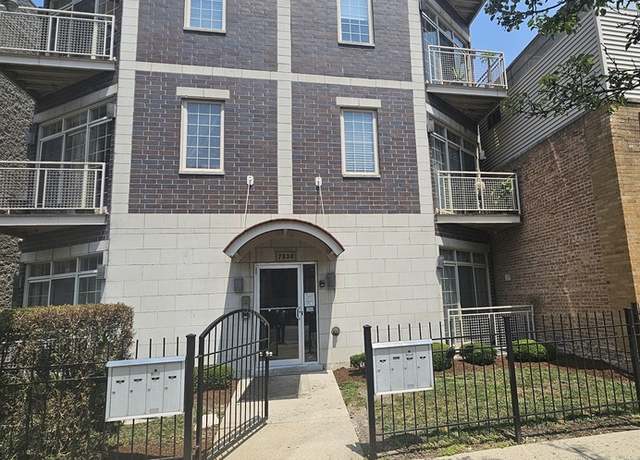 Property at 7930 W Grand Ave Unit 2E, Elmwood Park, IL 60707, 2 beds, 2 baths