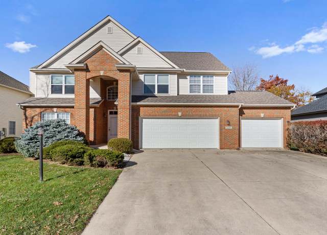 Property at 4408 Ironwood Ln, Champaign, IL 61822, 5 beds, 3.5 baths