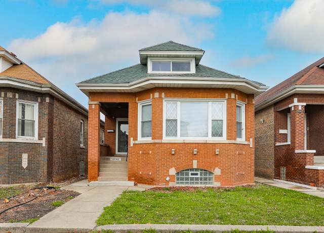 Property at 9046 S Racine Ave, Chicago, IL 60620, 4 beds, 2.5 baths