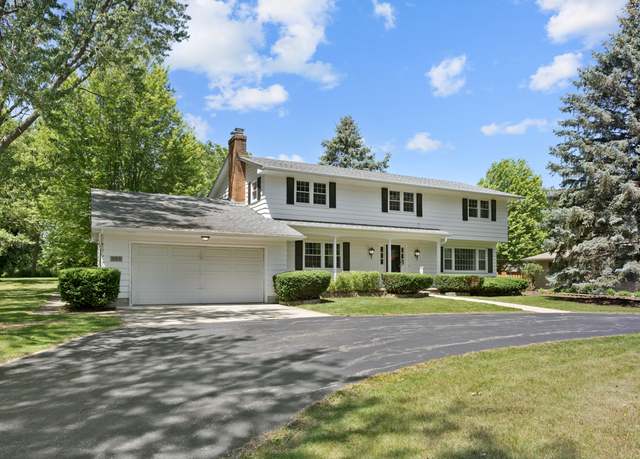Property at 690 Stanford Dr, Marengo, IL 60152, 4 beds, 2.5 baths